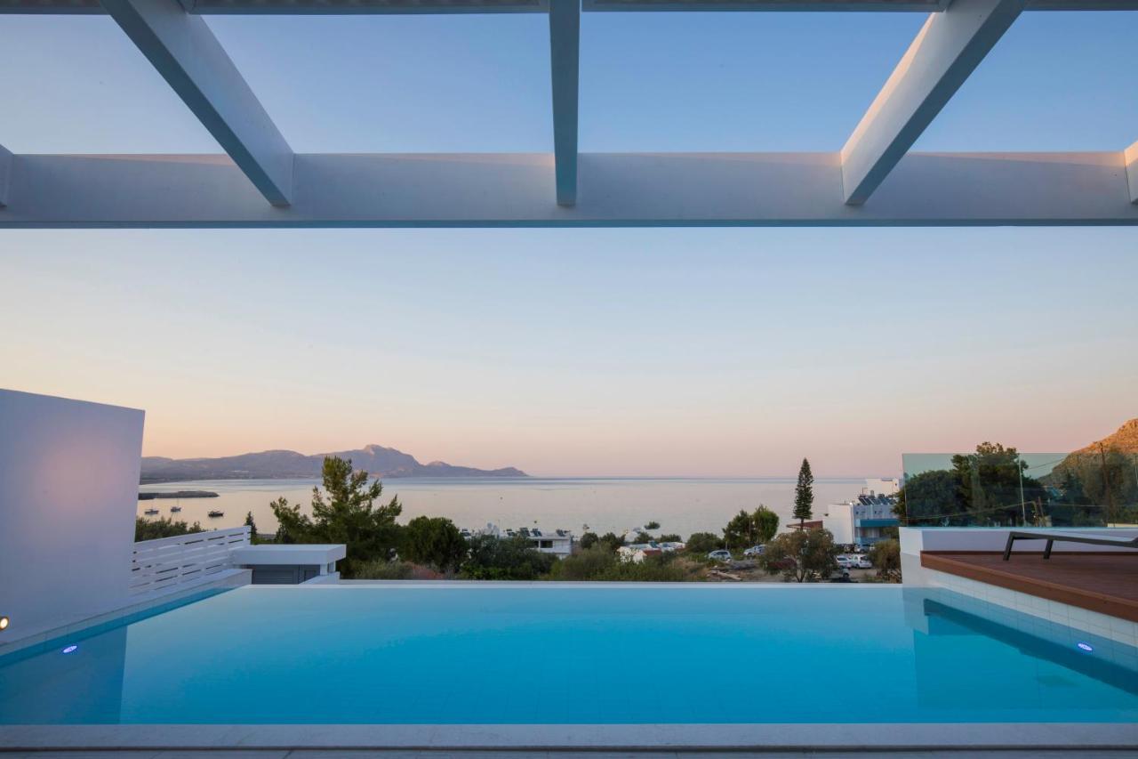 Villa Estella with pool&jacuzzi in Lindos Exterior foto