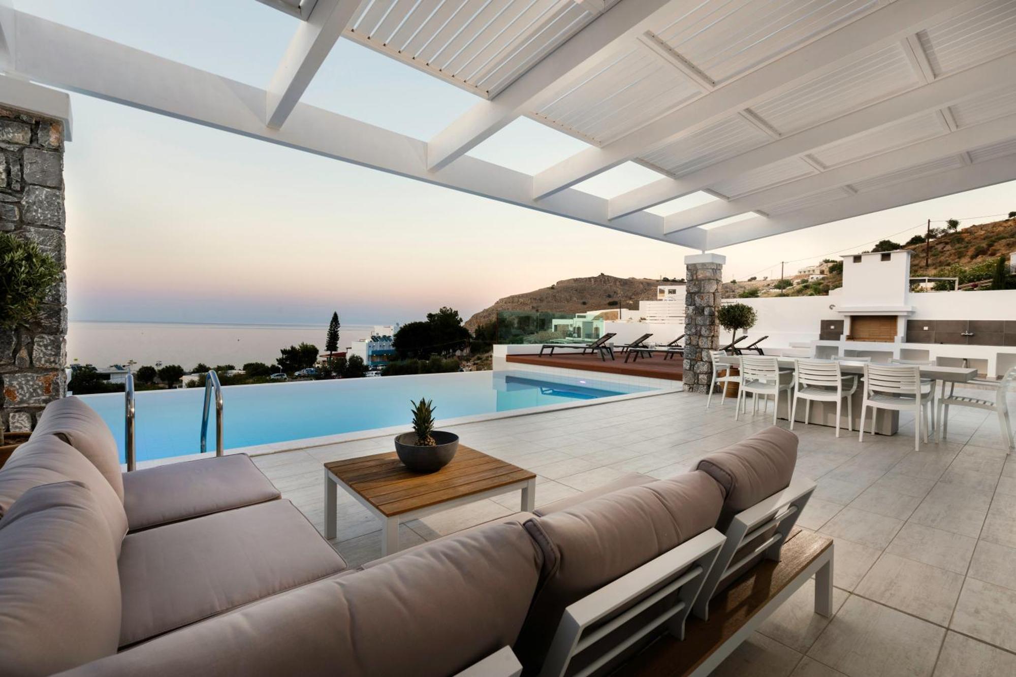 Villa Estella with pool&jacuzzi in Lindos Exterior foto